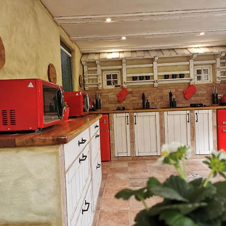 Вілла House Gabrijel With Four Seasons Outdoor Kitchen Блед Екстер'єр фото
